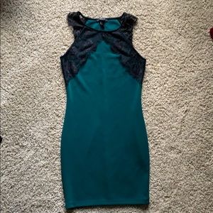 Green bodycon dress